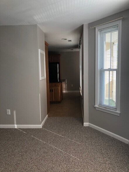 Living Room - 99 Orleans St