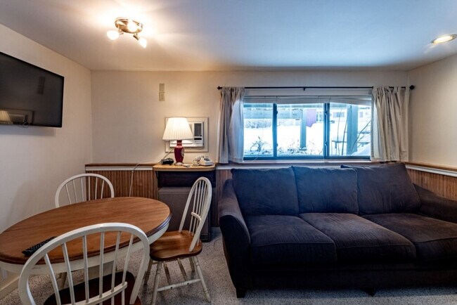 Building Photo - 4323 VT-108