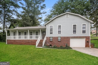 Building Photo - 122 Trickum Hills Dr