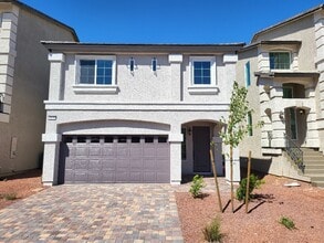 Building Photo - 5878 Aurora Gold Ave