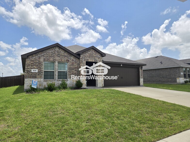 Building Photo - 616 Chuck Wagon Dr