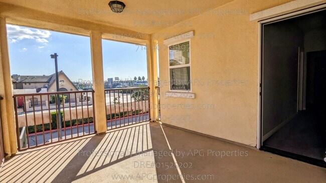 Building Photo - 1126 N Euclid St