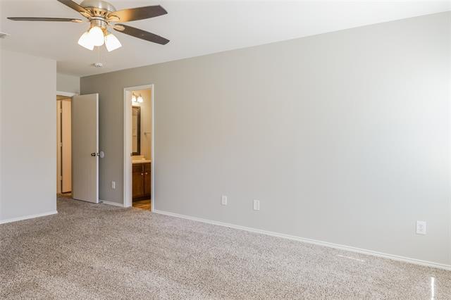 Building Photo - 837 Santa Rosa Dr
