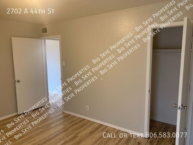 Building Photo - 2702 44th St
