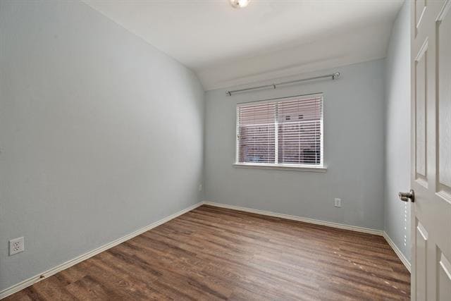 Building Photo - 3605 Villanova Dr