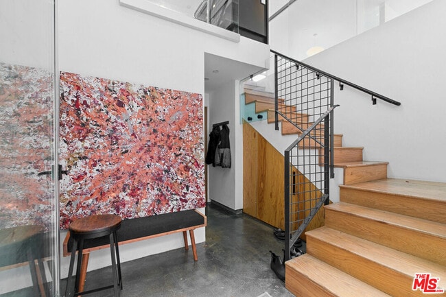 Building Photo - 6127 Glen Tower St