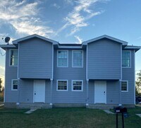 Building Photo - 313 San Salvador Ave