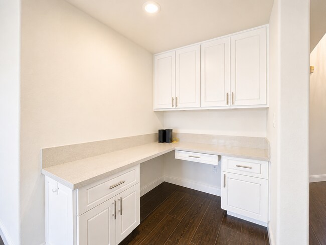 Building Photo - Beautifully updated and upgraded Chardonnay Hills house for rent