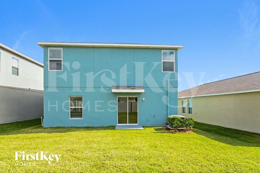 Building Photo - 17205 Beach Buttercup Pl