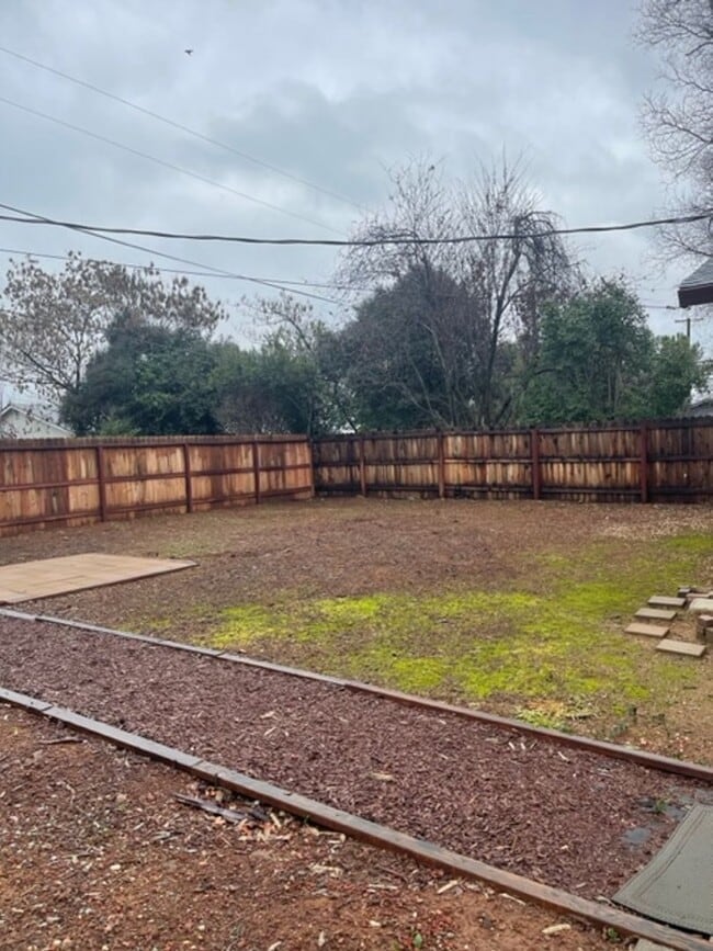 Building Photo - Cozy home in Starview Neighborhood