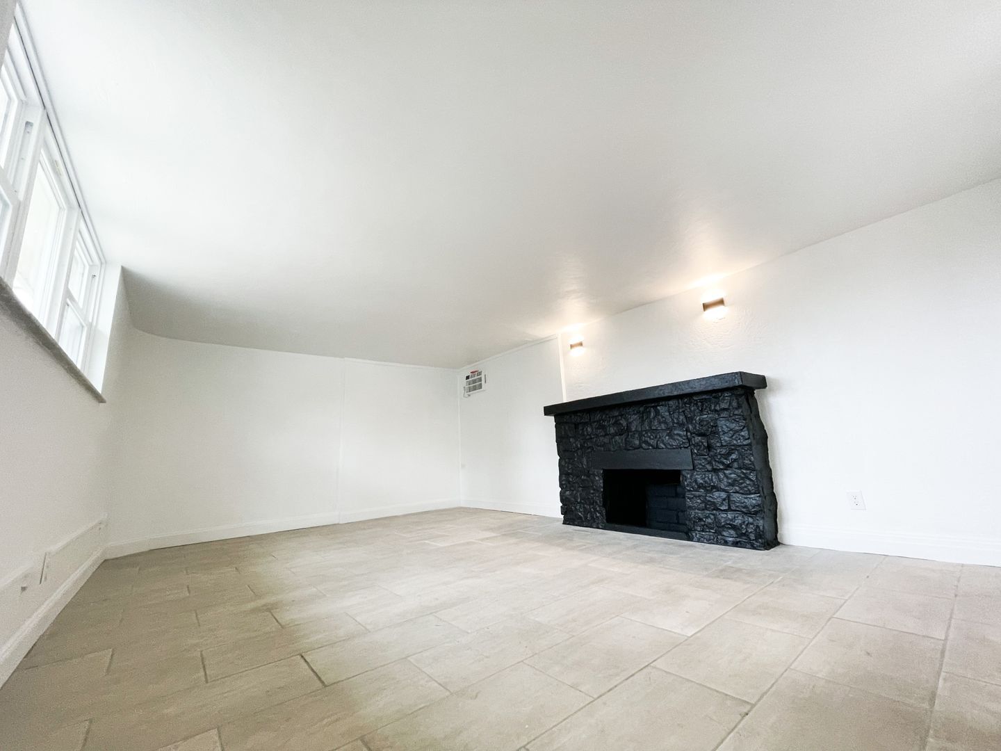 Building Photo - 418 Parkwood Rd