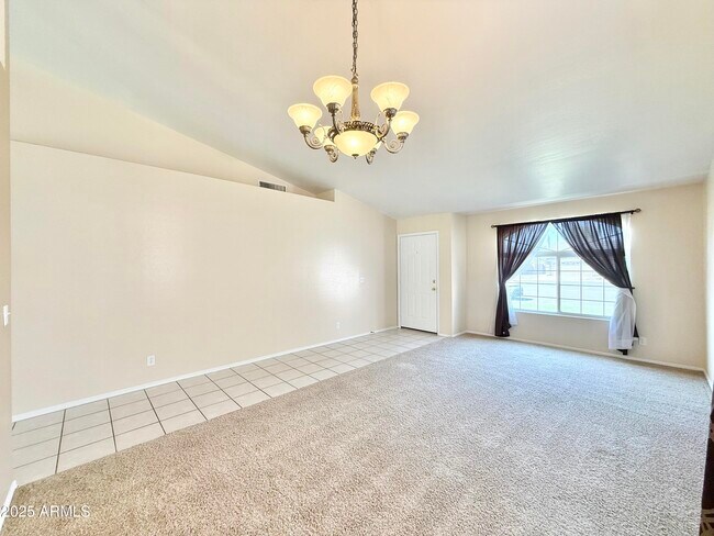 Building Photo - 2321 E Remington Pl