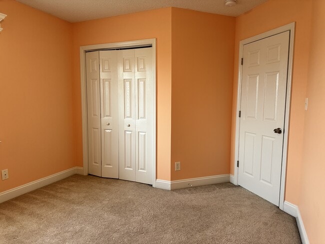 Building Photo - 134 Annie Rd