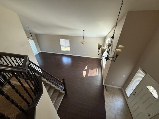 Building Photo - White Picket Fence Home in Irvine