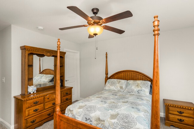 Building Photo - 2024 Albatross Way