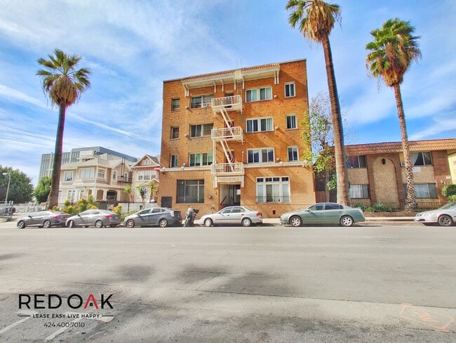 Building Photo - 945 Beacon Ave