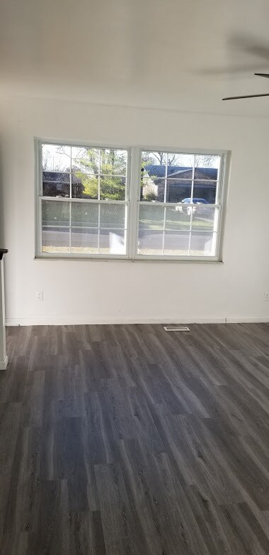 Building Photo - 4315 Forestview Ct