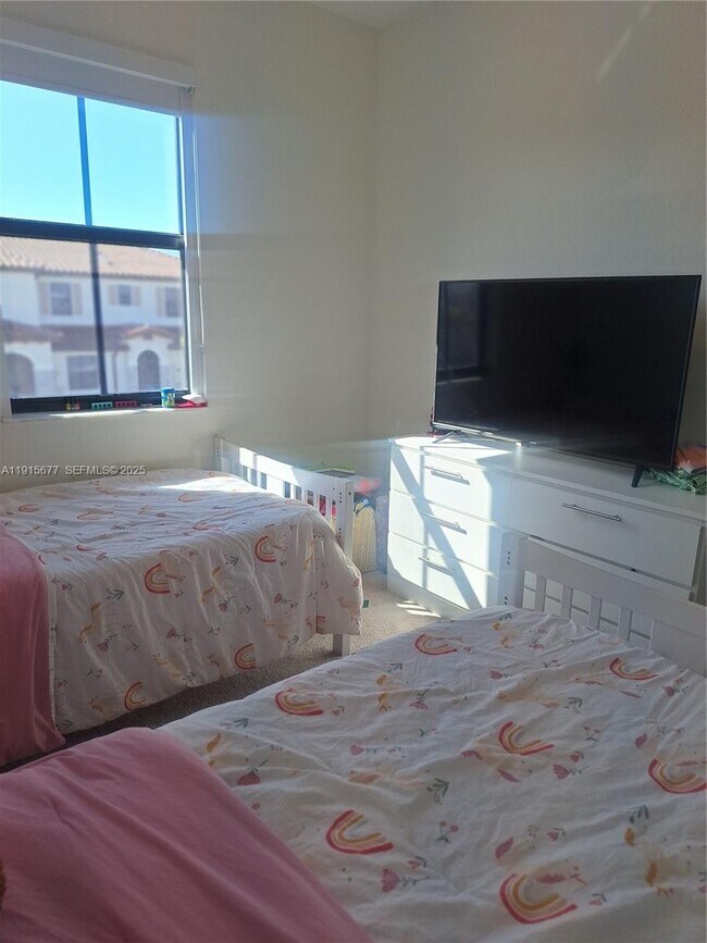 Building Photo - 11741 SW 245 Ter