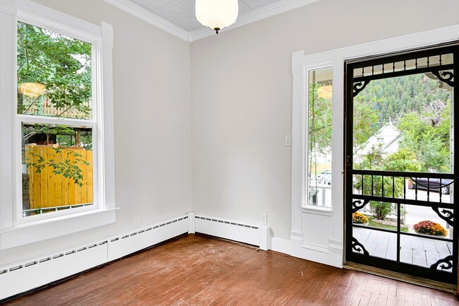 Building Photo - 16 Colorado Blvd