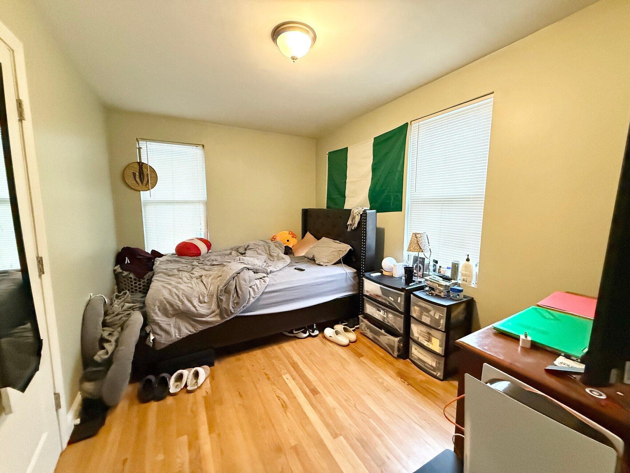 Building Photo - 3977 Washington St