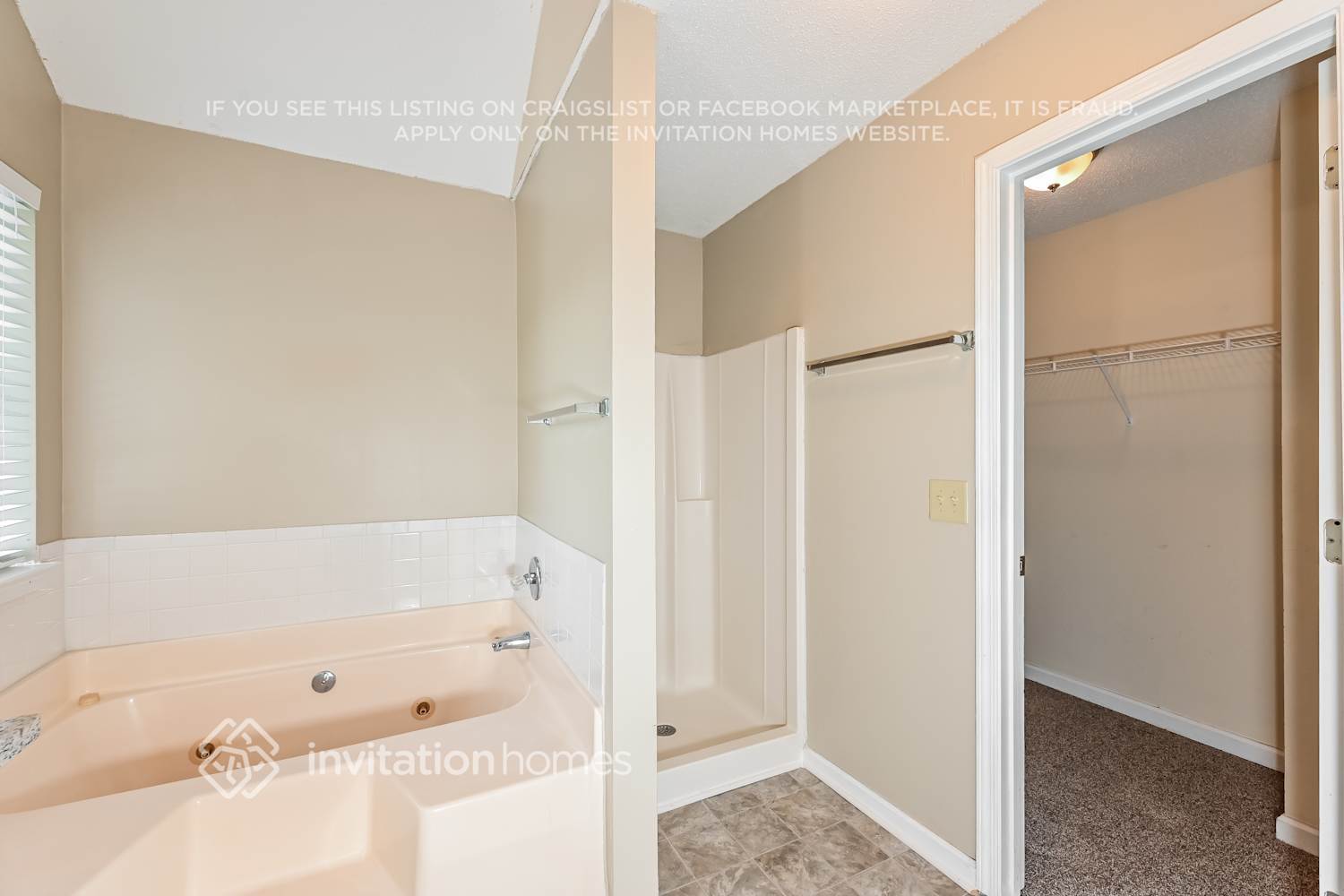 Building Photo - 395 Oakdale Cir