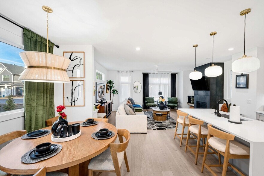 Building Photo - 227 Woodsborough Pl