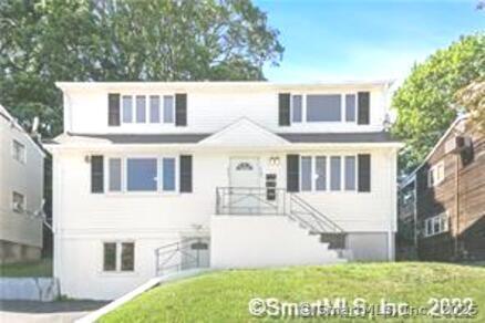Primary Photo - 466 Merritt St