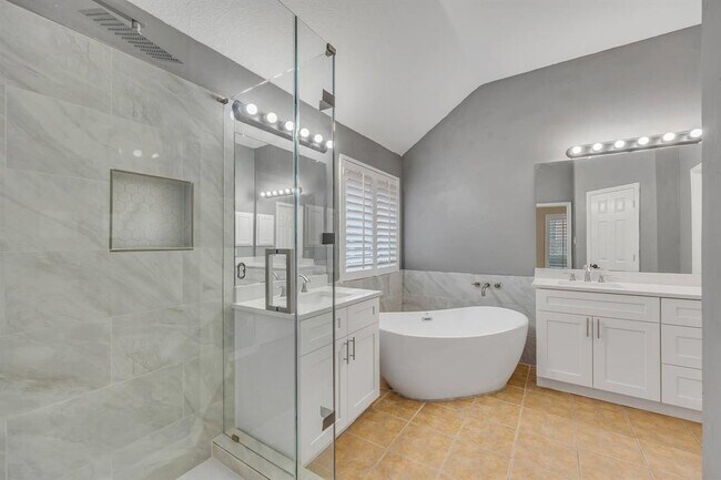 Building Photo - 2726 Grimes Ranch Rd