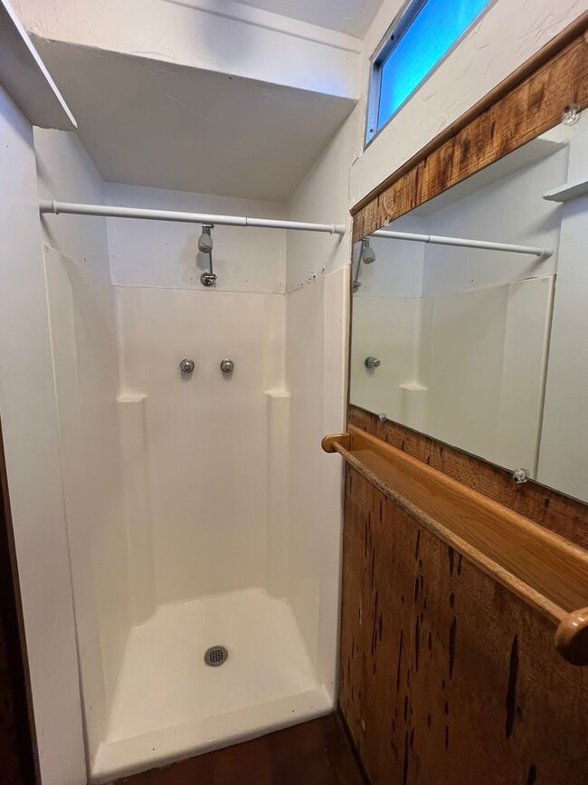 Building Photo - Unique One Bedroom Downstairs Apartment in Downtown Morro Bay - 218 1/2 Dunes-A