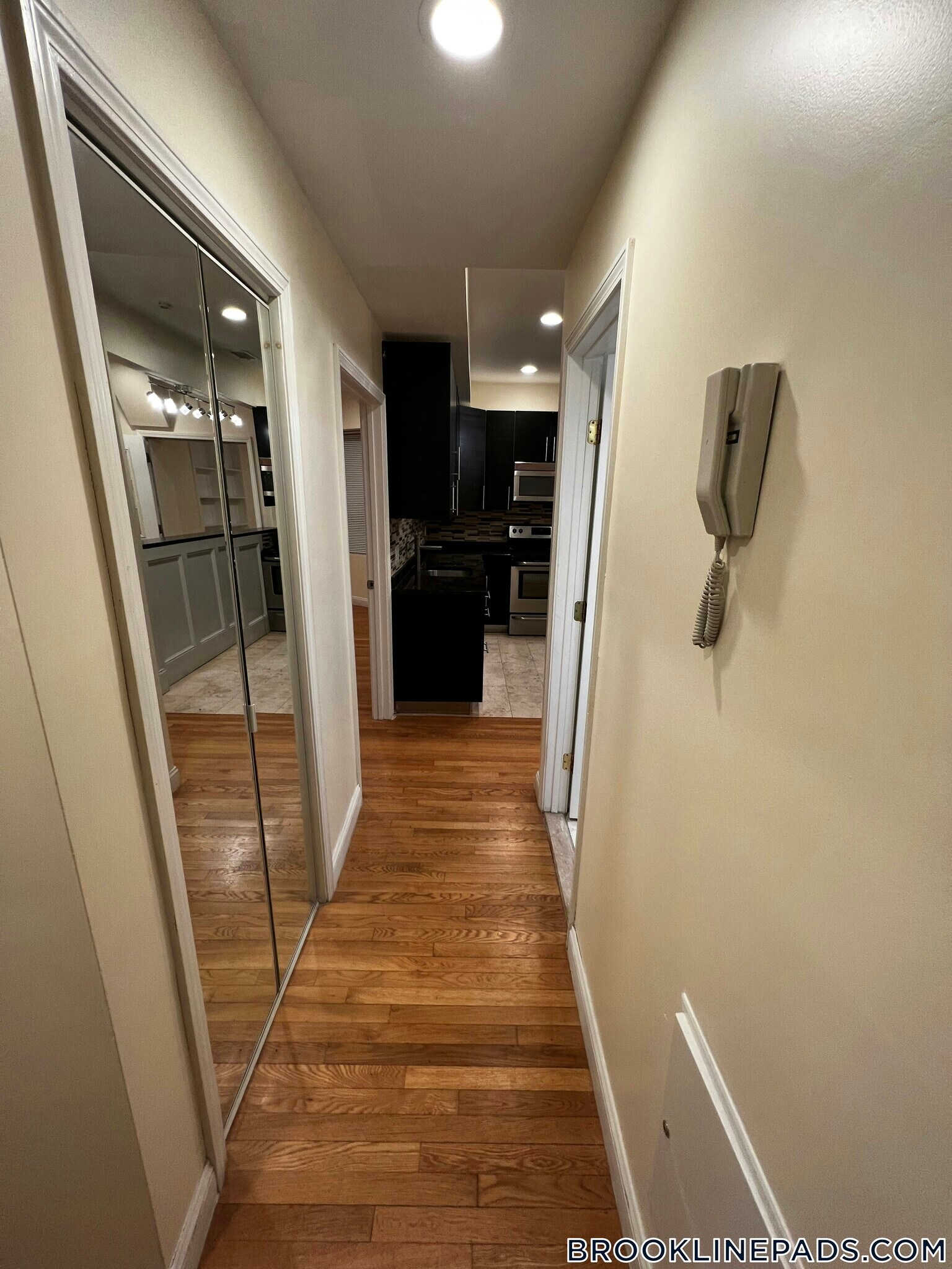 Building Photo - 1801 Beacon St