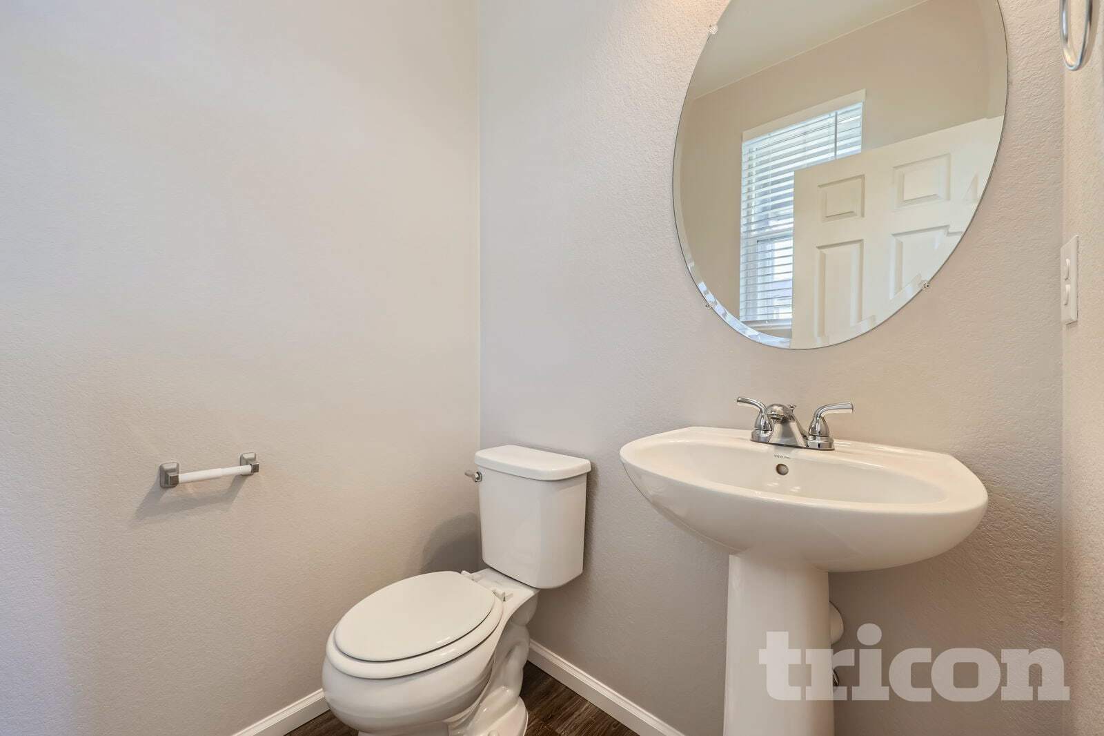 Building Photo - 4726 Helena St