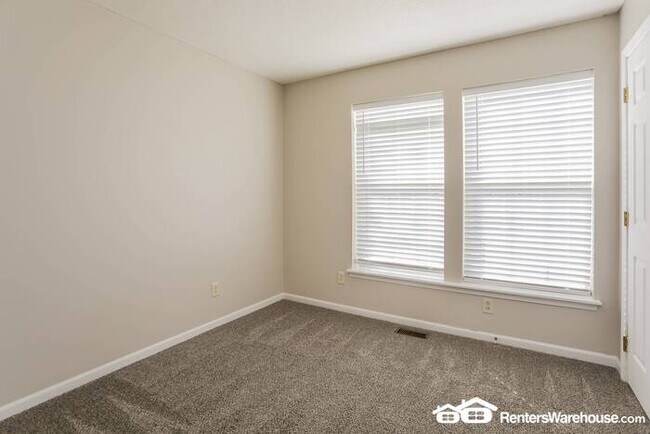 Building Photo - Beautiful 4 bed, 3 bath Home in Kearney! A...