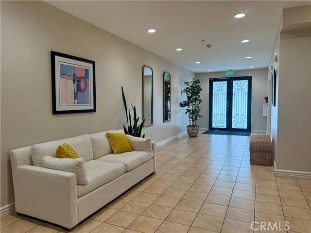 Building Photo - 1410 N Curson Ave