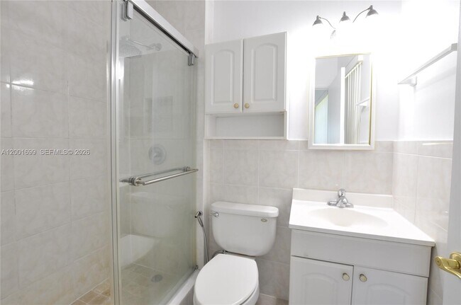 Building Photo - 11111 SW 78th Ct