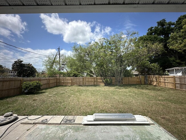Building Photo - 4525 Nimmer Dr