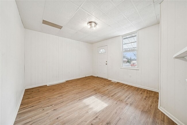 Building Photo - 3226 Richardson Ave