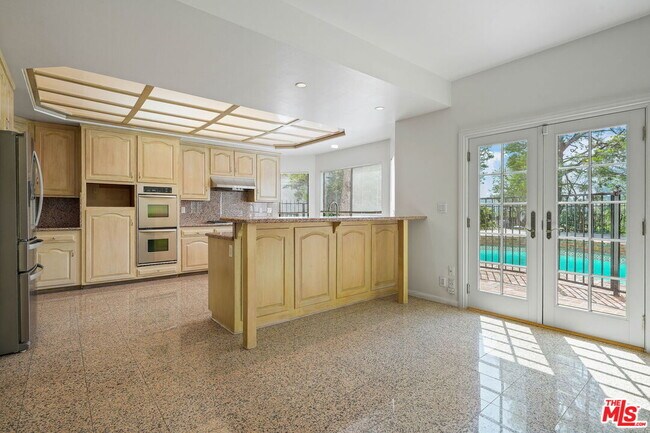 Building Photo - 10134 Baywood Ct