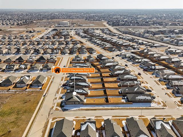 Building Photo - 15133 Hacienda Post Trl