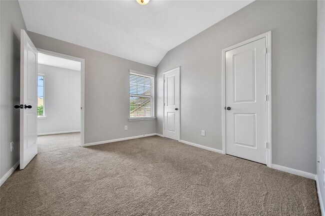 Building Photo - 6707 Birchwood Bend Ct