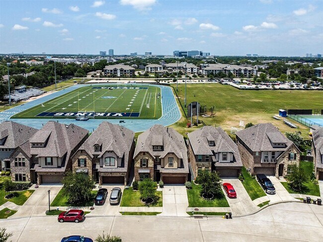 Building Photo - 13120 Wornington Ct