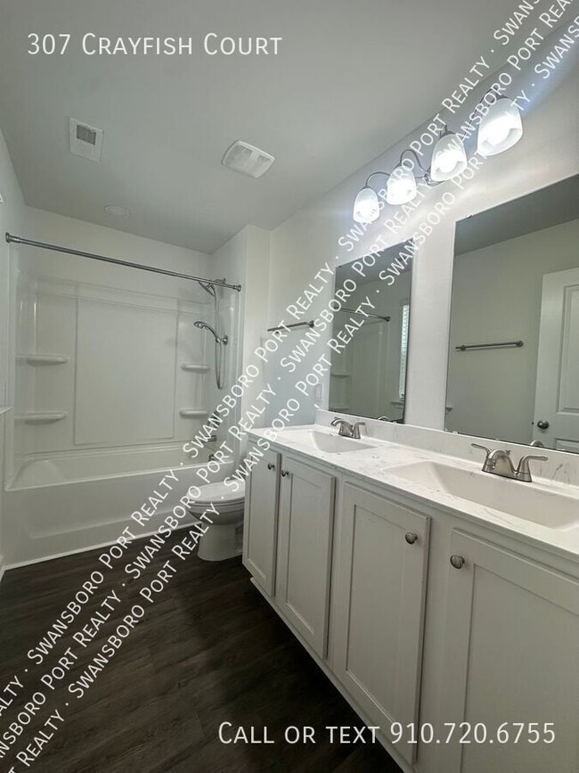 Building Photo - 307 Crayfish Ct