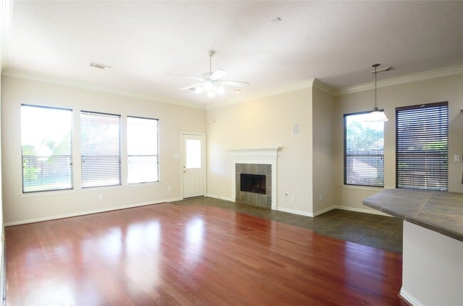 Building Photo - 5702 Fleethaven Ct