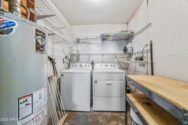 Building Photo - 1227 E Las Palmaritas Dr