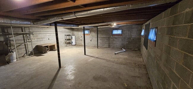 Building Photo - 6681 Polk Ln