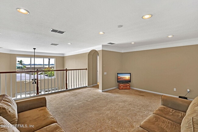 Building Photo - 4389 Seabreeze Dr