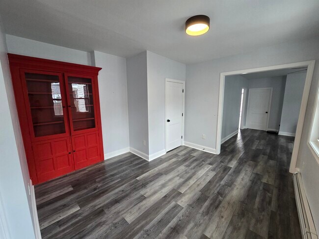 Building Photo - 22 South St