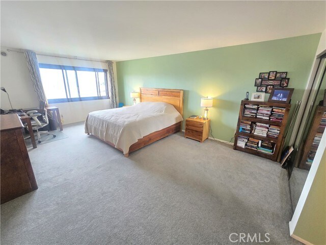 Building Photo - 8828 Pershing Dr
