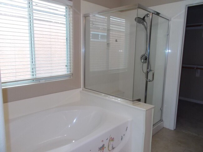 Building Photo - Welcome to your perfect summer retreat!