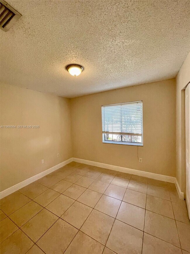 Building Photo - 13772 SW 145th Terrace