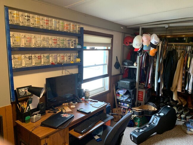 Building Photo - 1614 Adams St